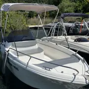 Location de bateau sans permis 6 p. Port de Mémard Aix-les-Bains