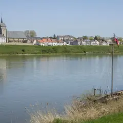 Location de Canoë à Saint-Denis-de-l'Hôtel - Parcours 18 km