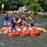 Location de Canoë Kayak à Vallon-Pont-d'Arc : parcours 8km