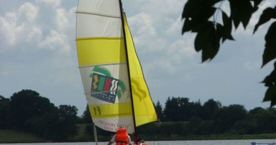 Location de Catamaran sur le lac des Settons (58)