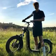 Location de Trottinettes Electriques en Forêt à Barbaste (47)