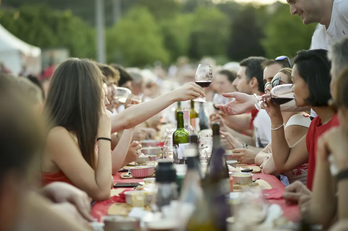 Lot of Saveurs : Grand repas de quartier à Bégoux