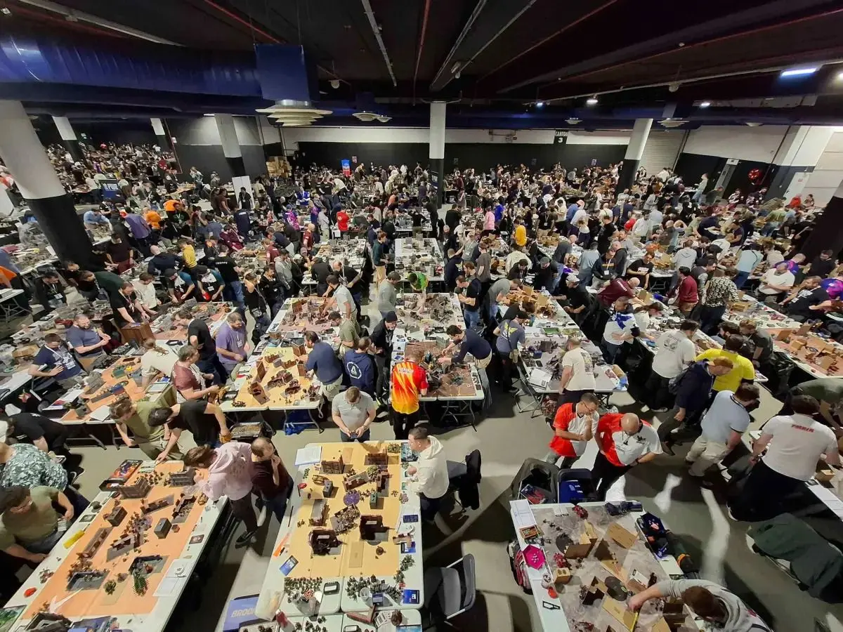 Ludiverse Paris : des tables de jeux pour tester, jouer, échanger et rencontrer des passionnés 