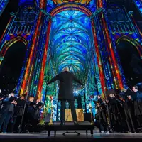 La musique au coeur de la nef sublimée de la Cathédrale de Bordeaux &copy; Luminiscence