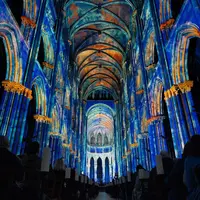Assistez à un spectacle musical et lumineux au coeur de la Cathédrale &copy; Luminiscence