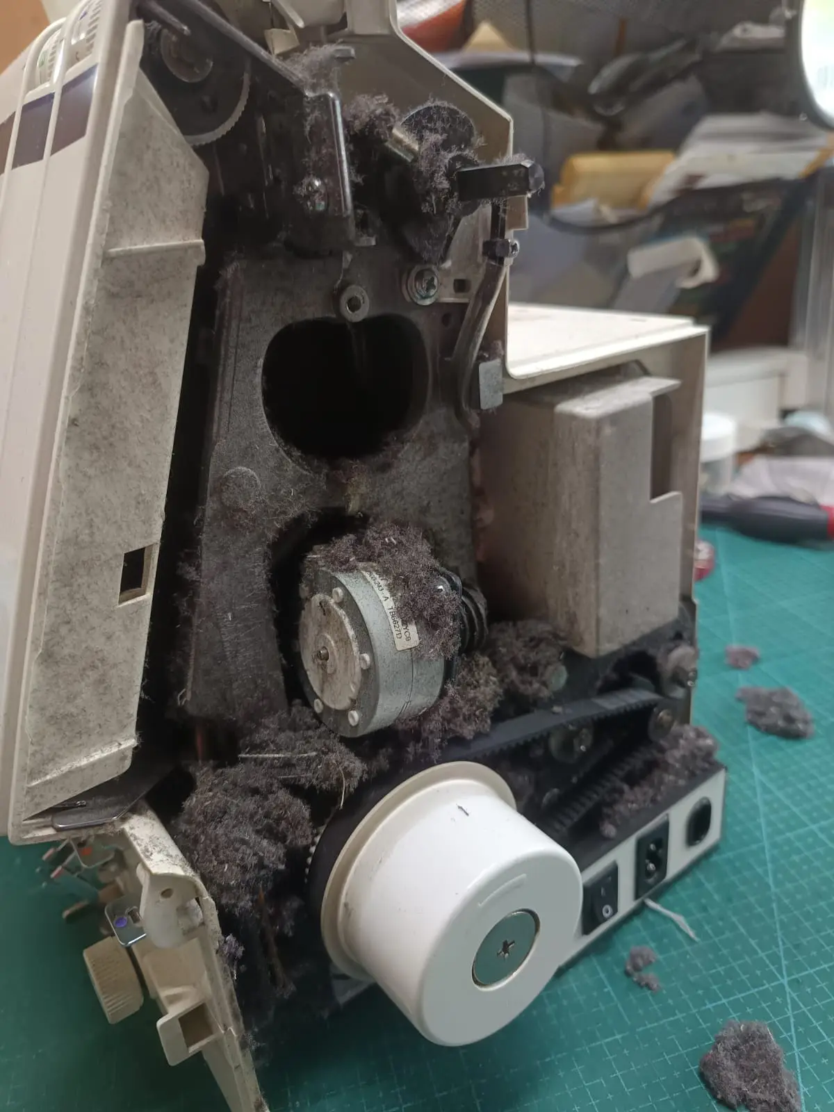 Machine à coudre - Conseil Express