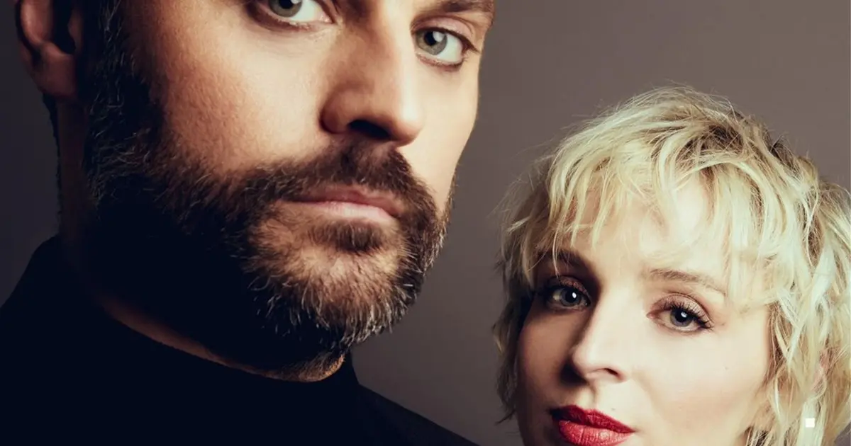 Madame Monsieur Tour