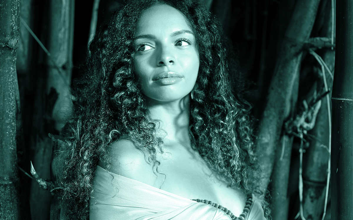 Maë Defays ‘A Deeper Ocean’