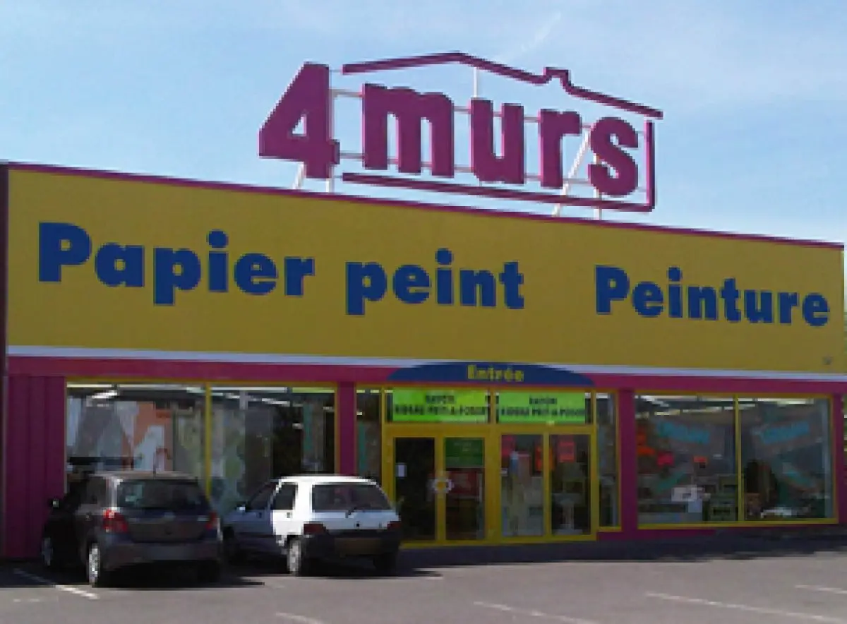 Les magasins 4 murs vous accueillent afin de vous conseiller sur votre déco intérieure