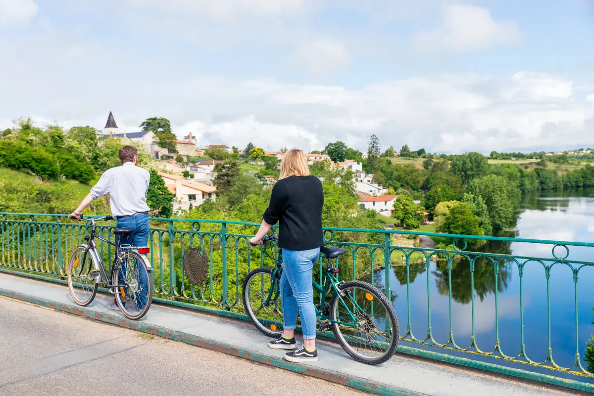 Mai à vélo
