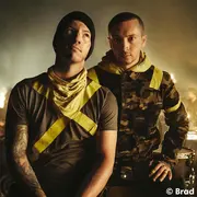 Main Square - Pass 1 Jour