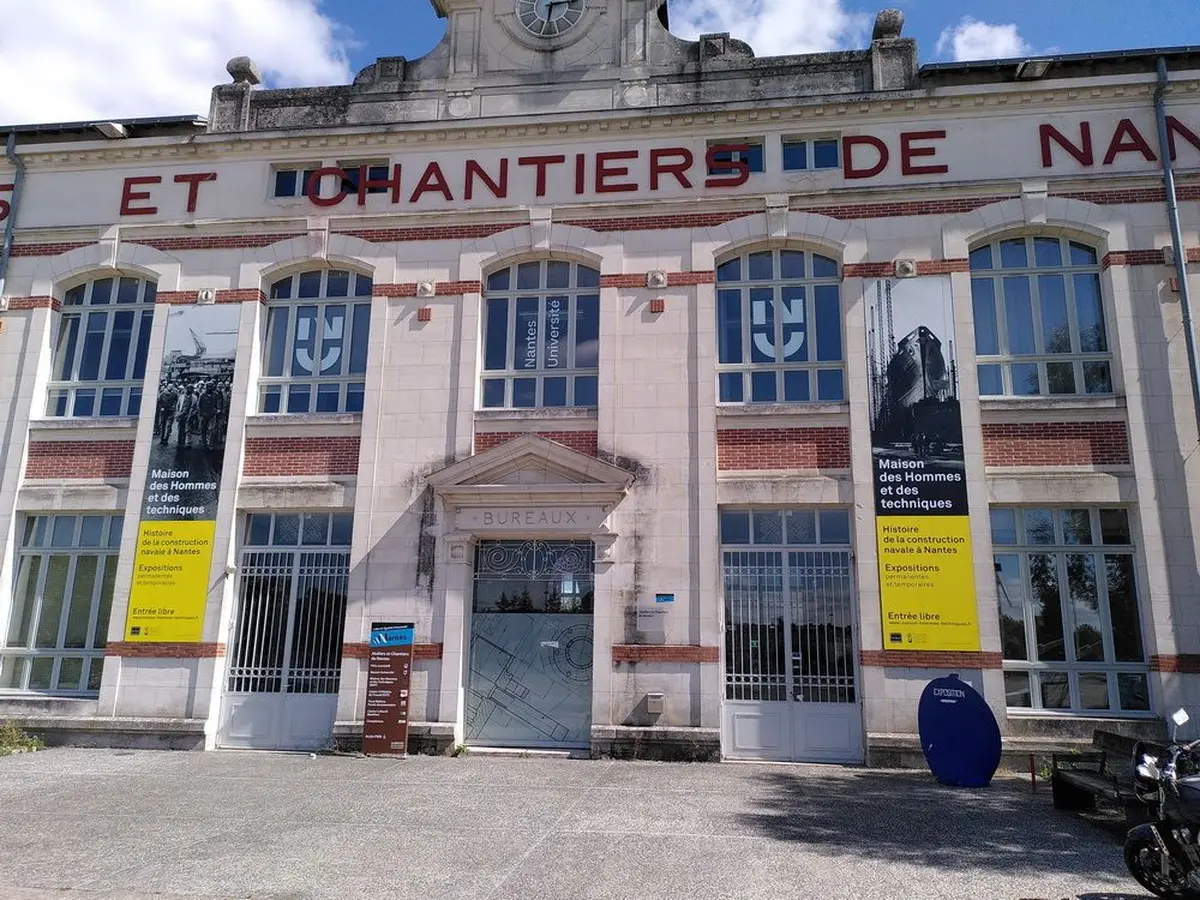 Maison des Hommes et des Techniques