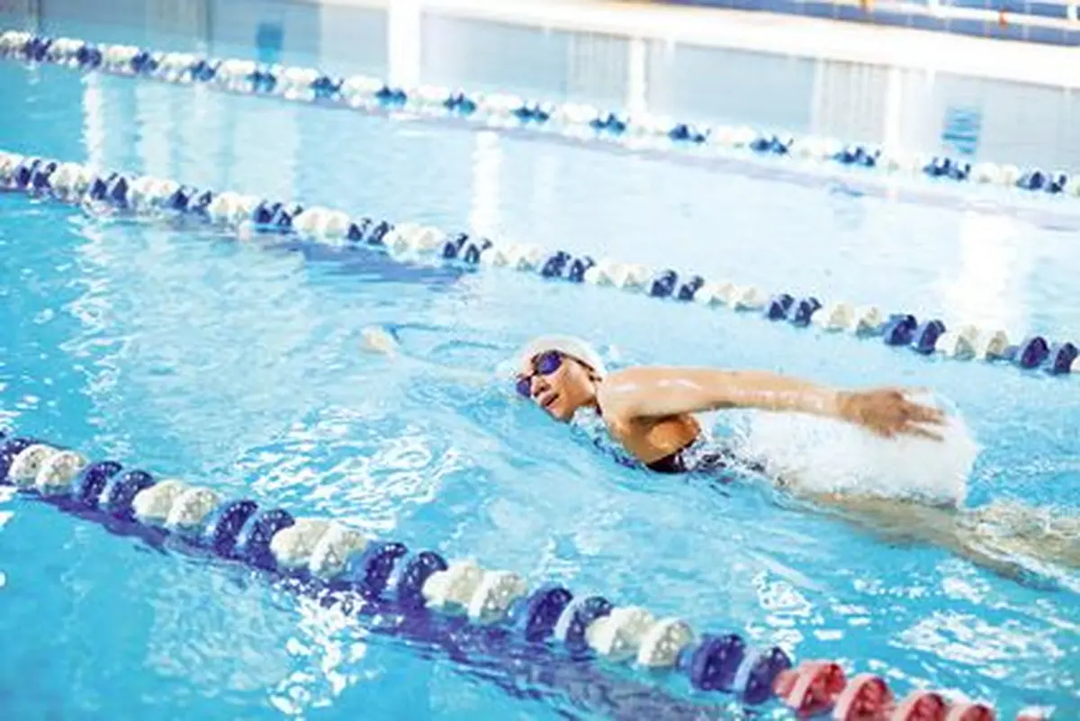 Maîtriser mon poids  grâce à la natation