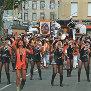 MAJORS GIRLS / Démonstration de majorettes