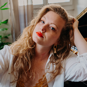 Manon Mullener trio en concert au 38Riv Jazz Club