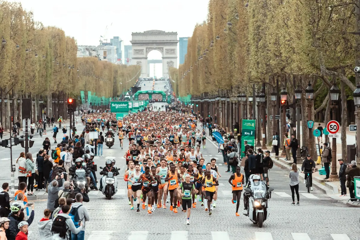 Marathon de Paris 2026 : J-7 avant le grand départ sur les Champs-Élysées