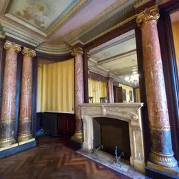 Marbre En Majesté : Du Sol Au Plafond