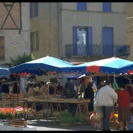 Marché à Catus