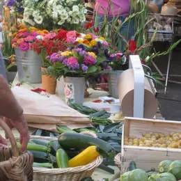 Marché à Meyssac