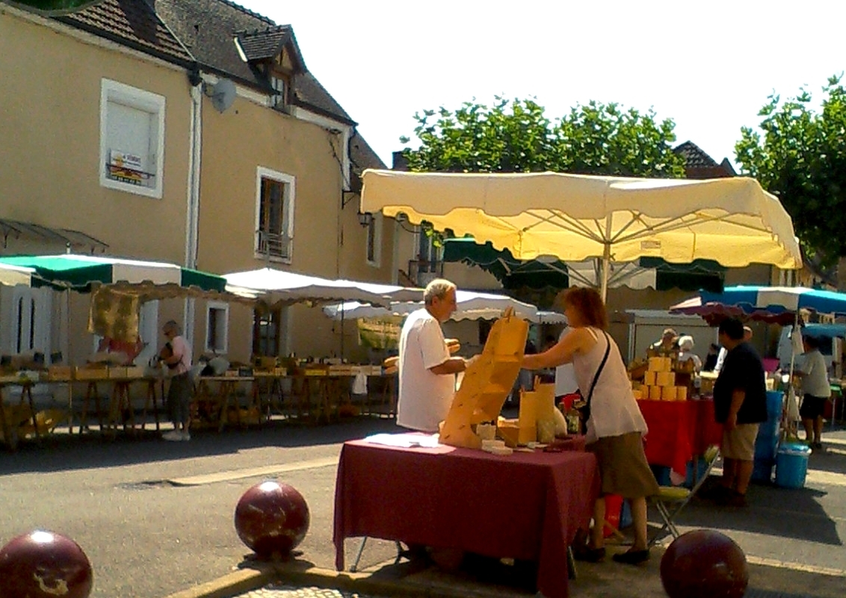 Marché à Salviac