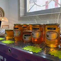 Marché artisanal et saveurs