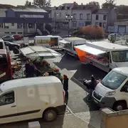 Marché d' Argenton-les-Vallées