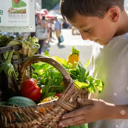Marché d'été à La Chapelle Saint Géraud