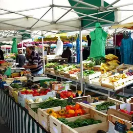 Marché de Cénac
