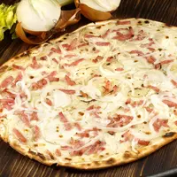 De bonnes tartes flambées à déguster au marché de Noël DR