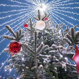 La magie de Noël s\'installe à Riquewihr avec le marché de Noël