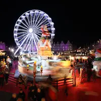Les illuminations du marché de Noël d'Arras &copy; Ville d'Arras