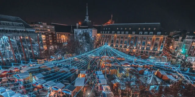 Le marché de Noël de Lille, vu d\'en haut