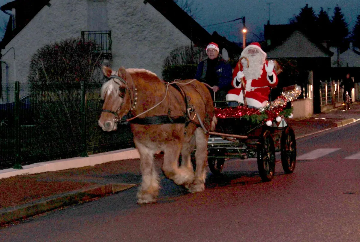 Marché de Noël spécial cirque  du Faubourg d'Allier à Decize