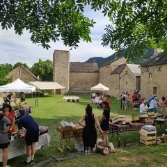 Marché De Producteurs Et D'Artisans