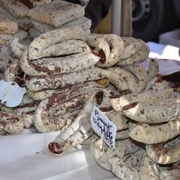 Marché de Quintaou