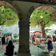 Marché des Producteurs de Pays et marché traditionnel du samedi matin à St Geniez