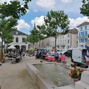 Marché du samedi à Verteillac