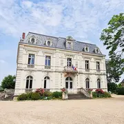 Marché entre nature et patrimoine : sur les traces de l'histoire de Sepmes