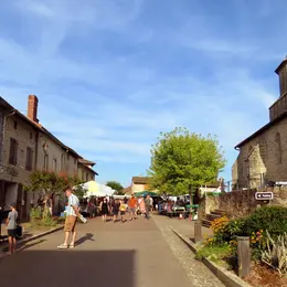 Marché fermier semi-nocturne à Pensol