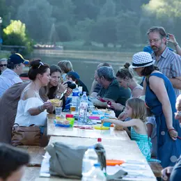 Marché festif à Altillac
