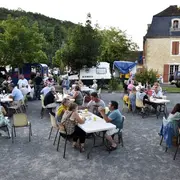 Marché gourmand et soirée dansante