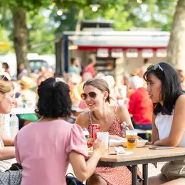 Marché gourmand nocturne aux Eyzies