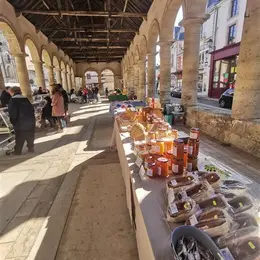 Marché hebdomadaire d'Airvault (samedi matin)