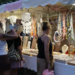 Marché nocturne