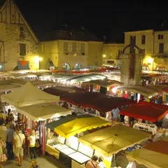 Marché nocturne