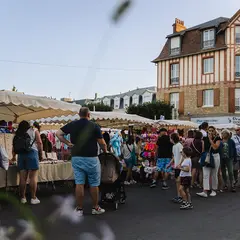 Marché nocturne