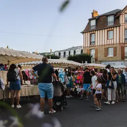 Marché nocturne