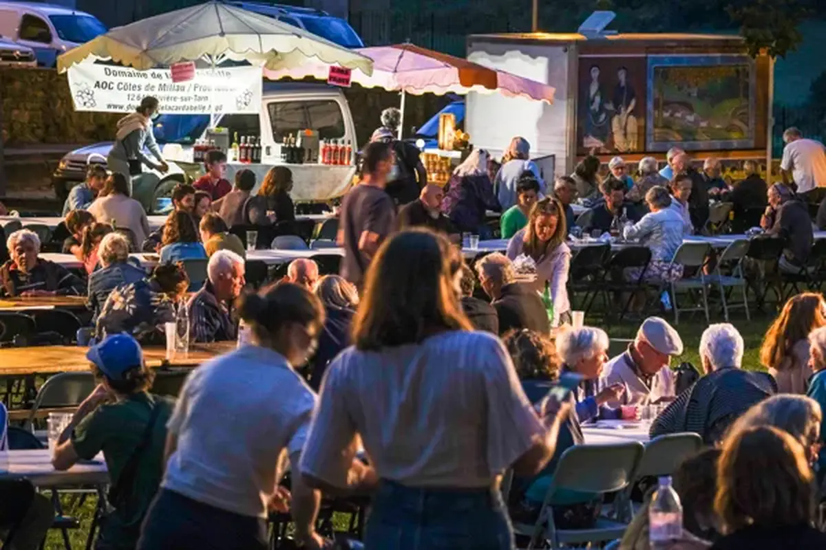 Marché nocturne