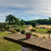 Marché nocturne à Roquemeyrine