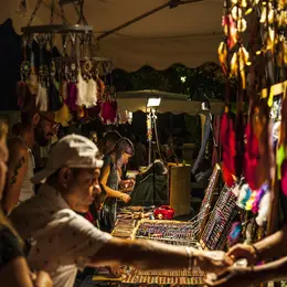 Marché Nocturne Du Tertre